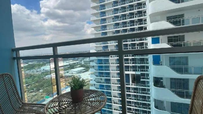 Azure North Serenity 